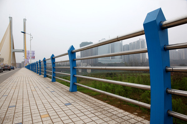 南京不锈钢桥梁护栏价格小幅下跌
